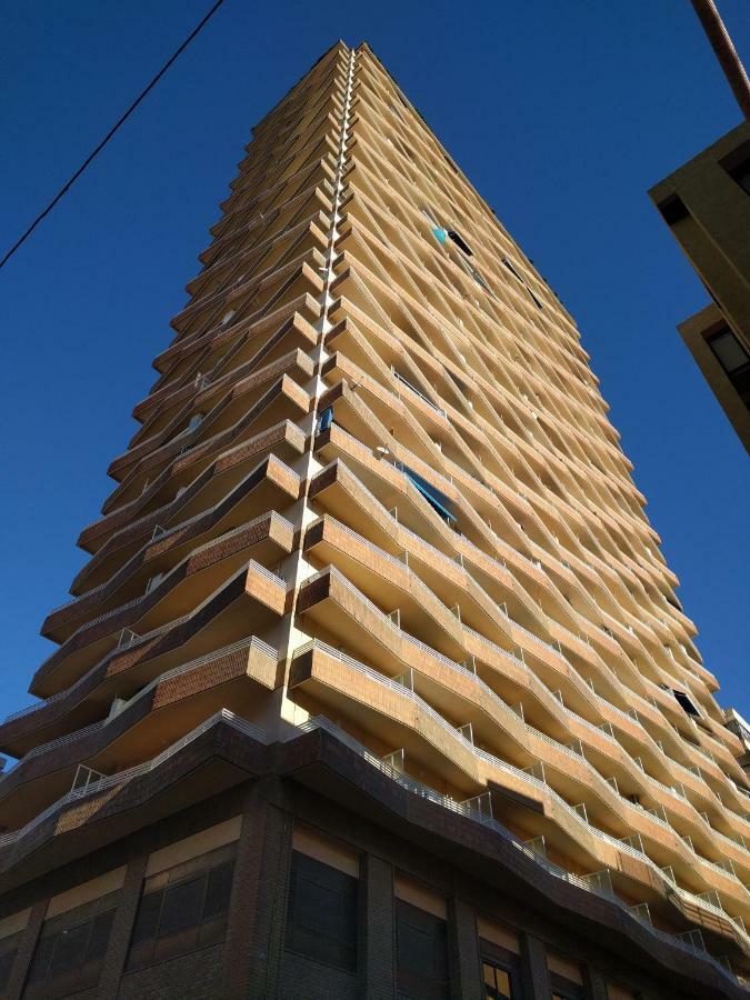 Charming Downtown Skyscrapper Alicante Exterior foto